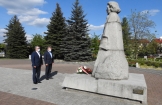 W HOŁDZIE NACZELNIKOWI
