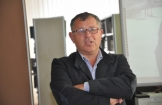Aktor Tadeusz Chudecki gości dzisiaj  w bibliotece w Połańcu 