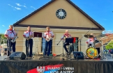 Folkowo na rynku w ramach muzycznych spotkań przy fontannach